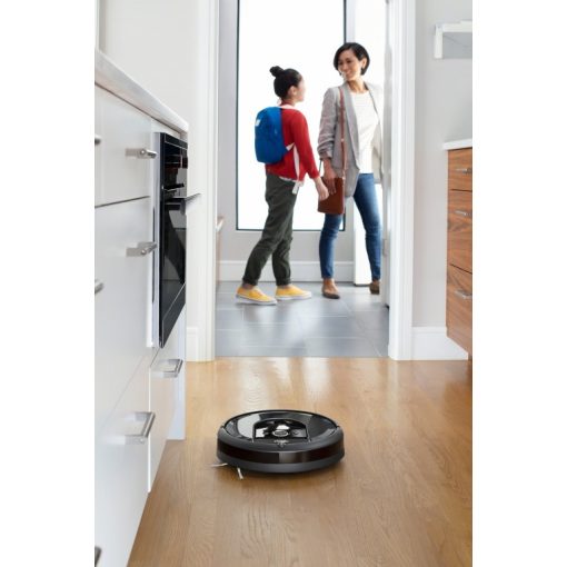 iRobot Roomba i7+ robotporszívó